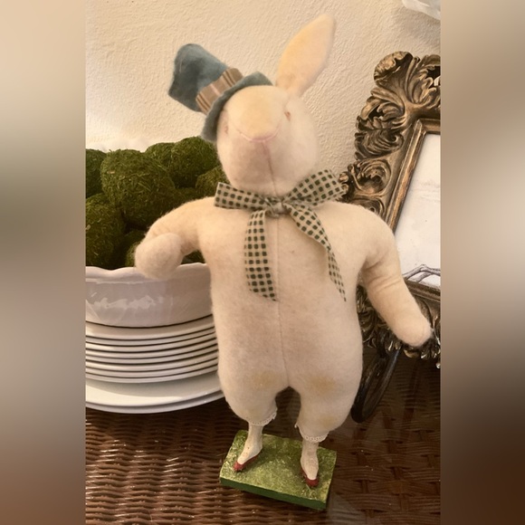 Vintage Felted Wool Rabbit - Picture 2 of 9